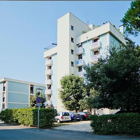 Apartamento Condominio Bristol